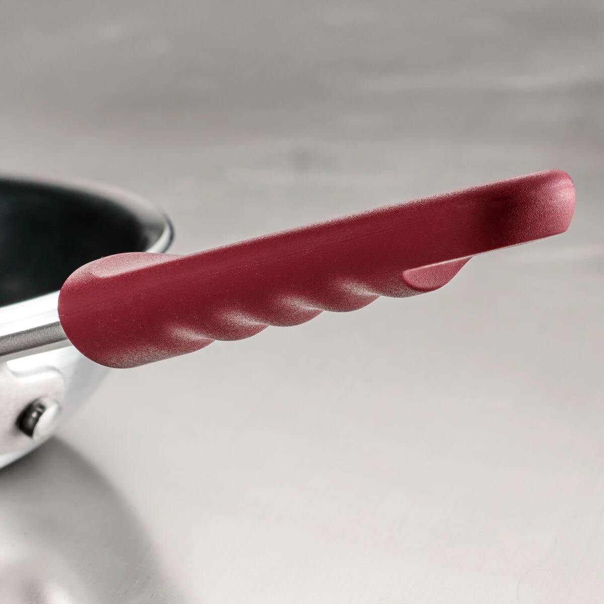 Tramontina 14 In Fry Pan - Professional 5 Tramontina 14 In Fry Pan - Professional - Image 3